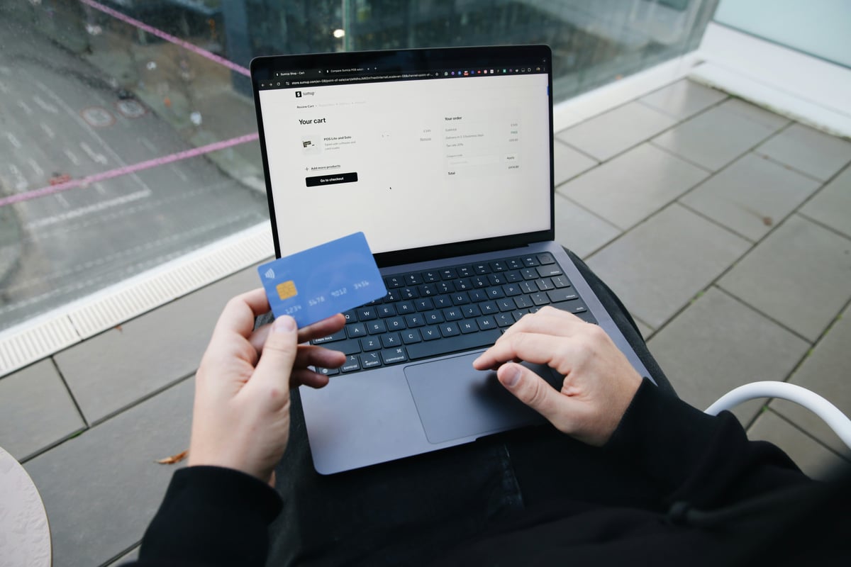Card Laptop